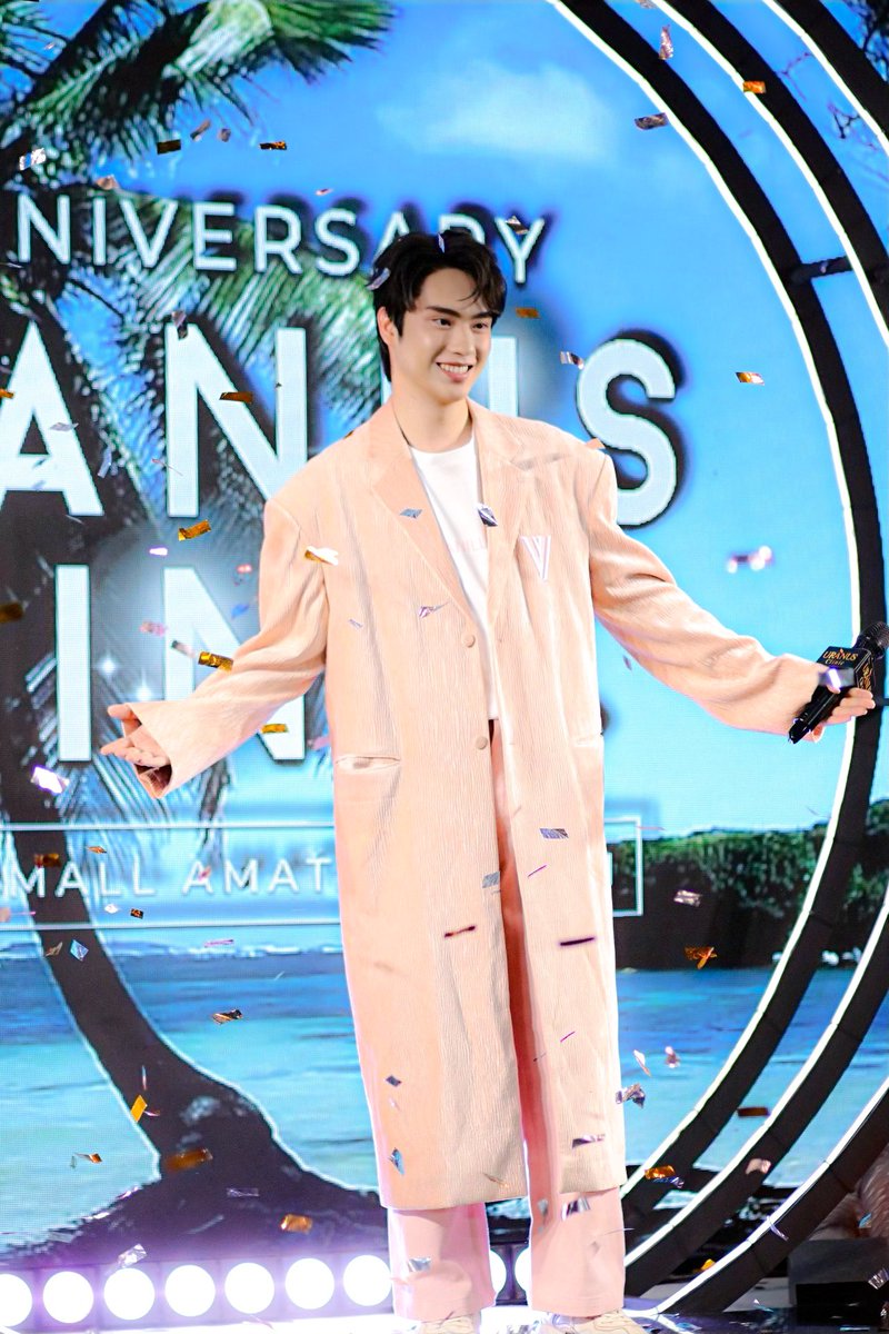 dhpui's tweet photo. ไม่แพ้หรอกฝุ่น แพ้คุณมากกว่า🥰🥰 #TEeThanapon #UranusClinicxTEE https://t.co/sKNOOXrPcG