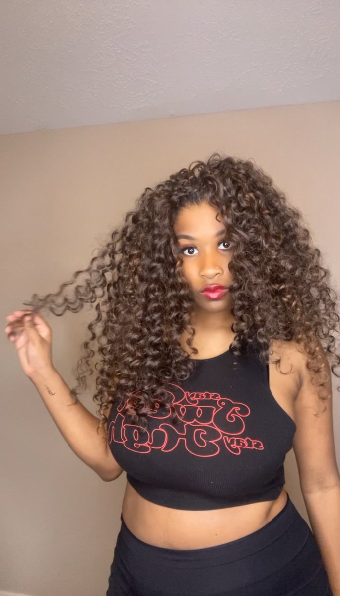 Therealklashae's tweet photo. https://t.co/oTOehu2apx