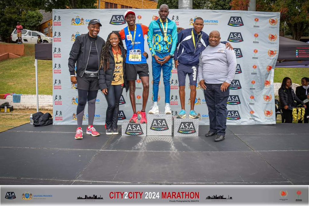 Omo wa kwatisa, beke le beke!!! Well done to our champ, Omo Hlungwane who placed 1st on 10km Veteran category and 13th overall at the City to City race. We’re so proud of you! 😃💙🌊 #Reakitima #BlueWave #WCAC #WCACxBusamed2024