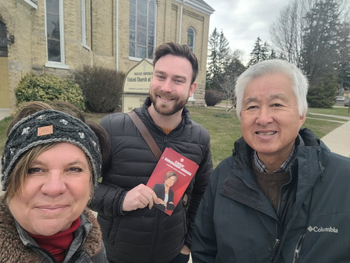 We did not let the drizzle deter us as we canvassed today. Even though it is a holiday weekend, we had some engaging and compelling conversations at the door. I look forward to representing #LambtonKentMiddlesex at Queen's Park.. we have lots of work to do to get me there!