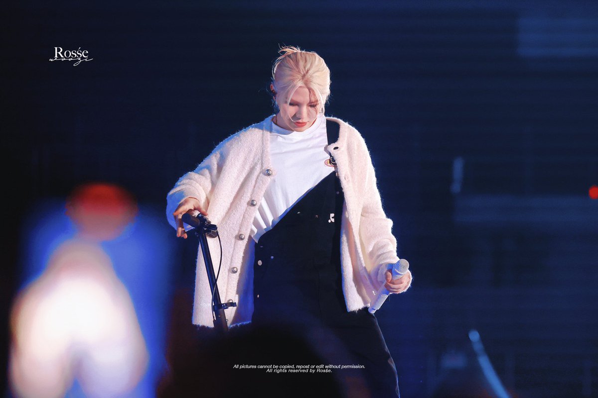 rosse_carat's tweet photo. 240331 FOLLOW AGAIN 인천 HQ

#우지 #WOOZI #ウジ #이지훈 
#SEVENTEEN #세븐틴

#SVT_TOUR_FOLLOW_AGAIN_TO_INCHEON
#FOLLOW_AGAIN https://t.co/GfKCUwzpbS