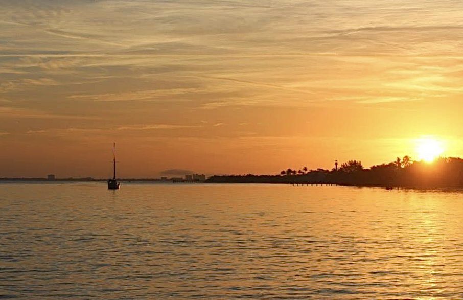 Easter Sunday sunrise in Southwest Florida! Sent in by: Kenneth Cieslak in Sanibel #weather #stormhour #flwx #florida #wx