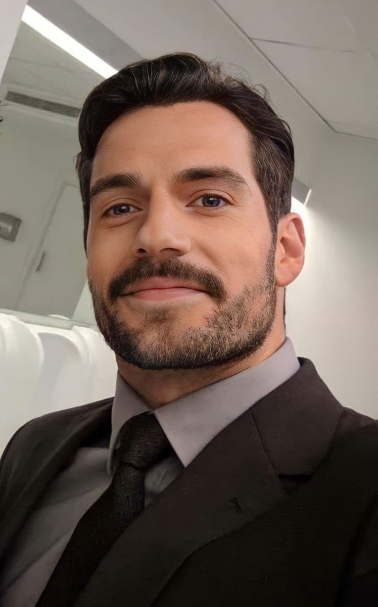 Daily_Cavill's tweet photo. https://t.co/YGyXP980qZ