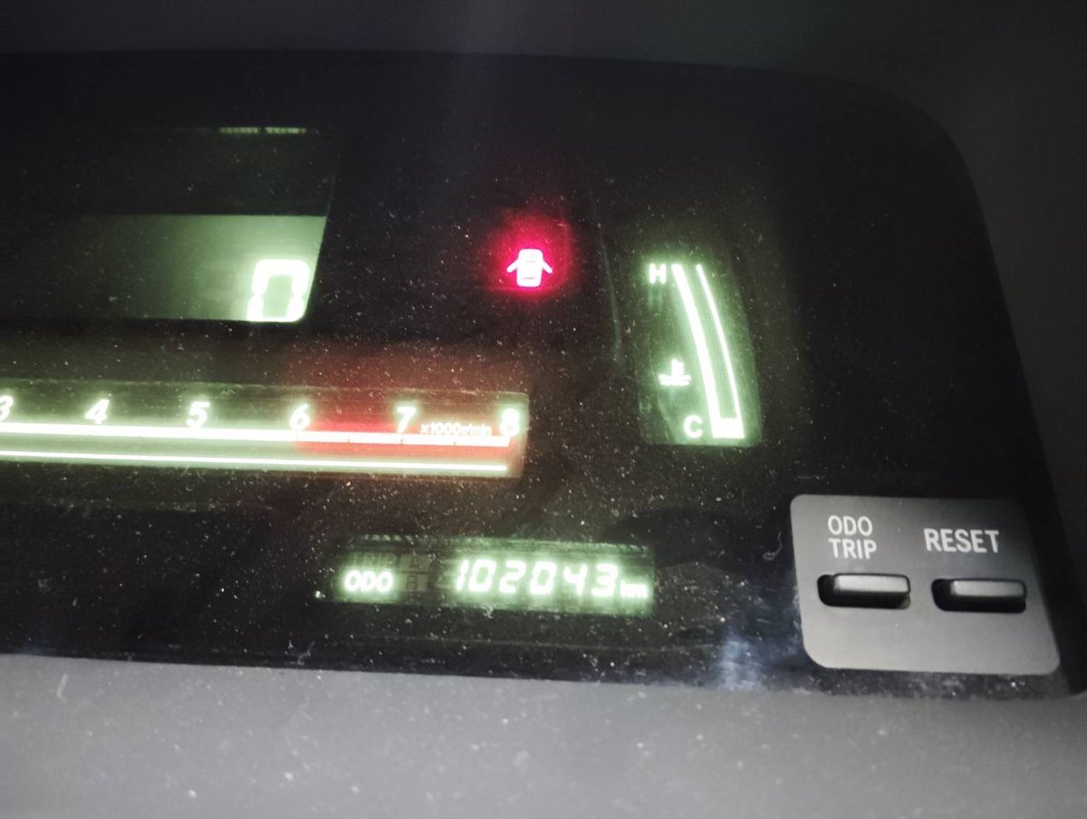 gv_y34's tweet photo. 15クラウン
車検今年の5/21まで
車高調　ホイール付き
不具合無くてめちゃくちゃ綺麗
45万円
他に気になることあれば連絡ください！ https://t.co/0u6kHwBYm6