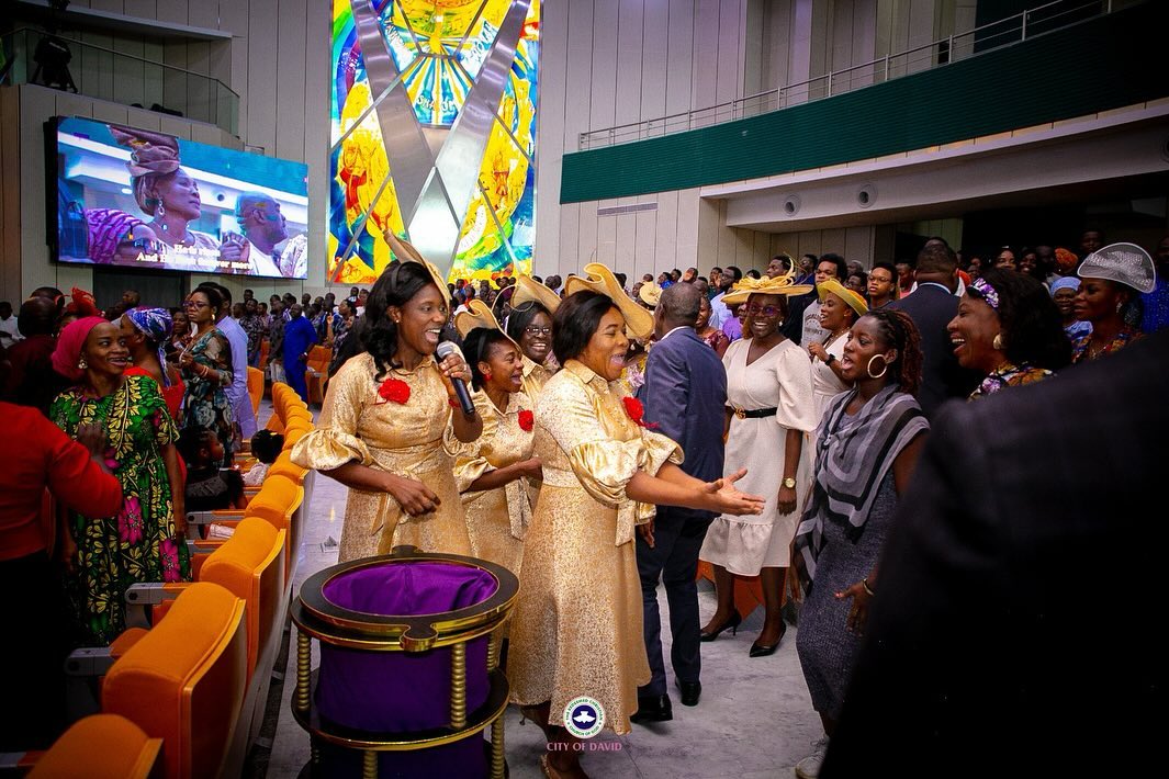 RCCGCityofDavid's tweet photo. It was a cheerful celebration today at 2024 #CODEasterCantata themed #LikeARose
#EasterSunday
#CODonline
#EasterCantata
#TrinityTowers https://t.co/Dpjke3Nwqv
