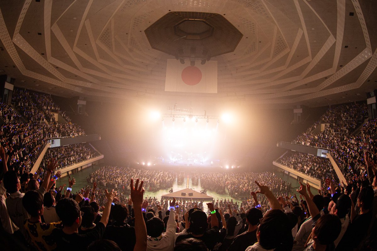 373STAFF's tweet photo. 2024.3.30  JOYINT in 日本武道館

私の人生で最高の自慢のチーム
やっと皆でここまできたね！

本当に本当にありがとうございました！

これからもよろしくね。
またネ

美波 https://t.co/trki9l44HS