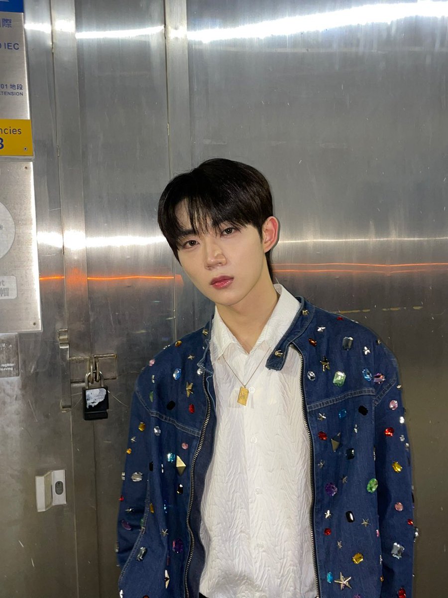 TPST_twt's tweet photo. [#형섭] 홍콩에서 무대 부쉈다🔥 https://t.co/N93Vyuu3cs