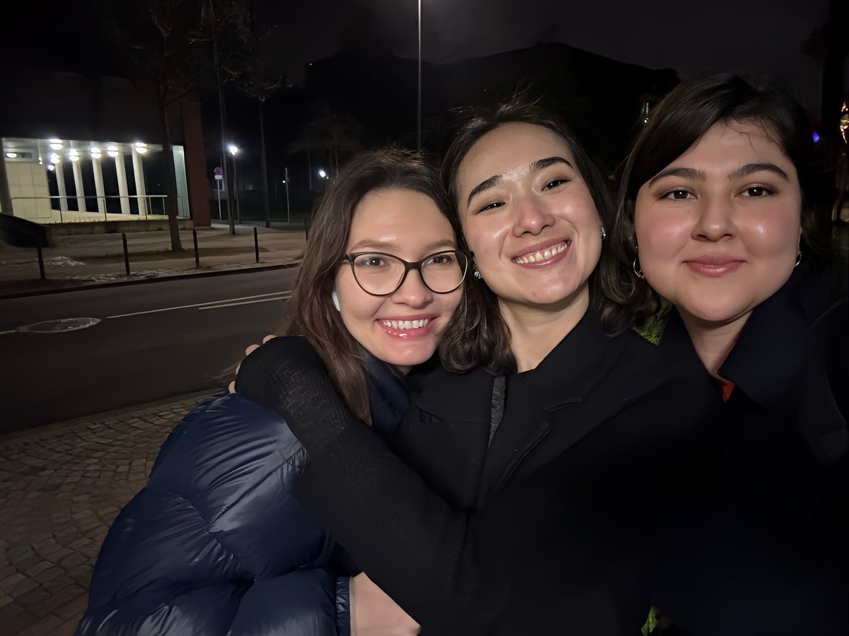 Zakharchenko_'s tweet photo. They would say: EJD Adapted meets ITN Markets. We would say: spending some amazing time discussing gender, decolonisation, plov, and everything in-between in the nicest company. 
. 

It was a pleasure to finally meet you @BinazirY, and hopefully we do it more often in future🫶🏼 https://t.co/vdhVFZVXo4
