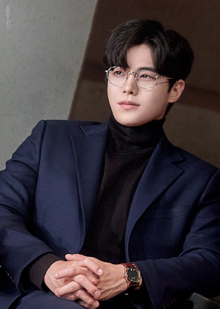 이 두 사진 너무좋음🥹🥹