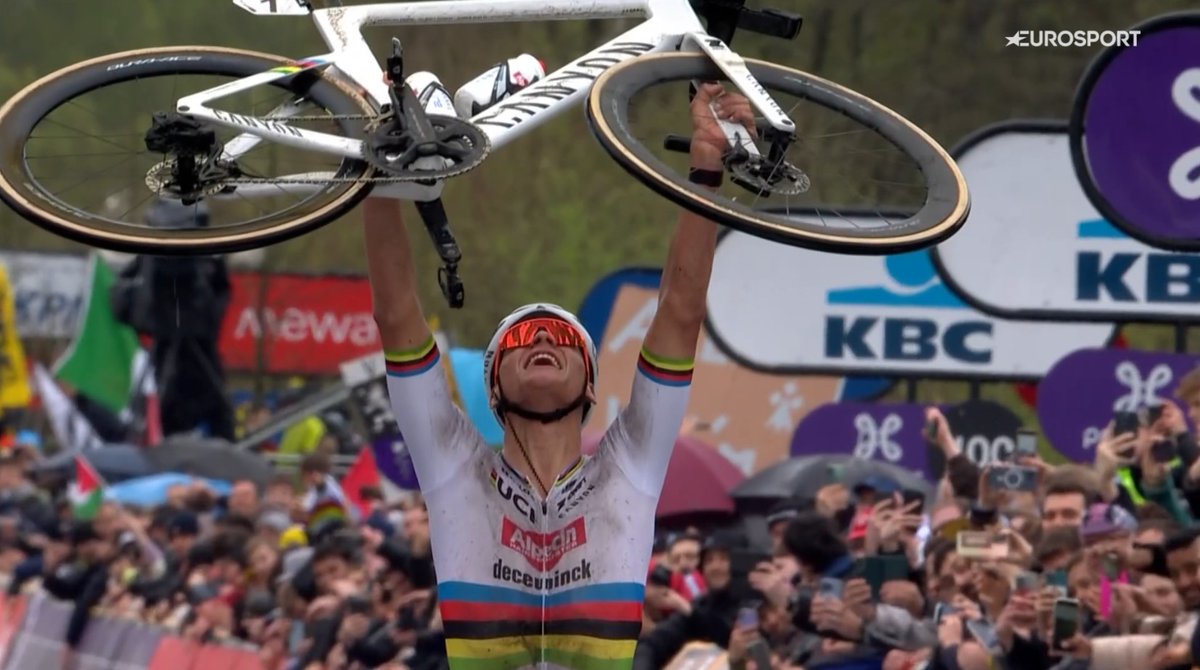 2020, 2022, 2024. 🇳🇱 Mathieu van der Poel wins his third Tour of Flanders in the rainbow jersey. 🌈 #RVV24