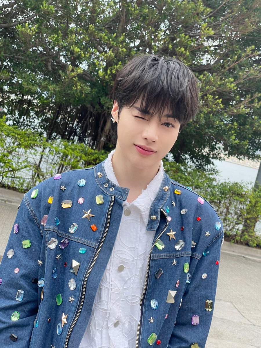 ℂ𝕙𝕦𝕟 ♡🌻 tweet media