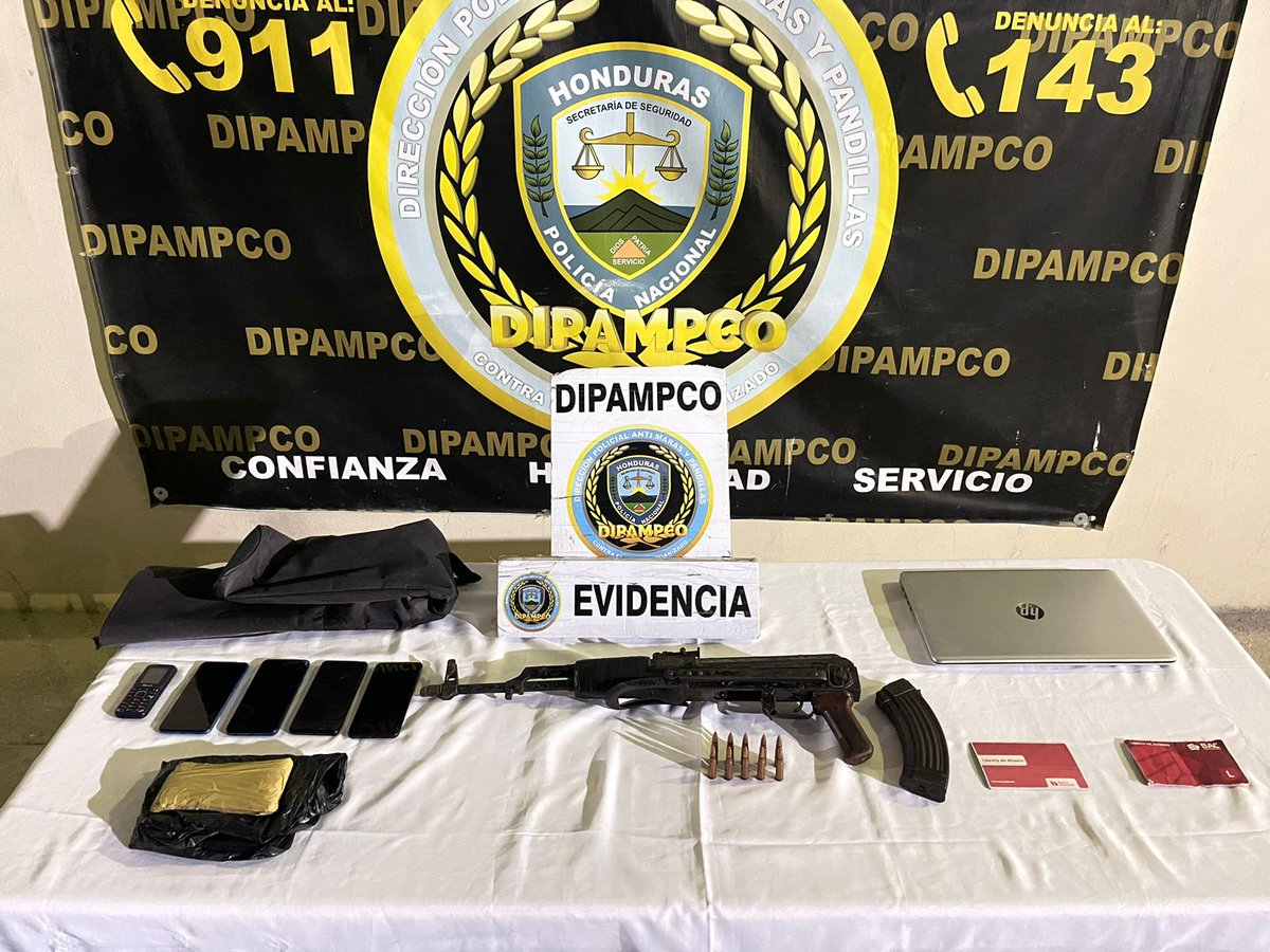 STNHonduras's tweet image. #STNInforma | Seis miembros de la Pandilla 18 vinculados a extorsión, sicariato y lavado de activos son capturados por la DIPAMPCO

stnhn.com/seis-miembros-…