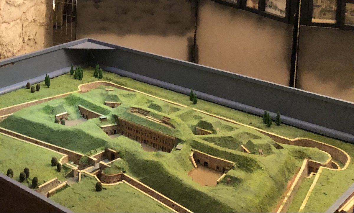 mcciuntu's tweet photo. 🏰Le Fort de Sucy est désormais labellisé « patrimoine d’intérêt régional ». C’est une belle reconnaissance de la part de la Région @iledefrance pour ce monument d’exception qui ouvrira peut-être certaines perspectives nouvelles. 
Merci à la Région et à sa présidente @vpecresse https://t.co/c91CGSTaOI