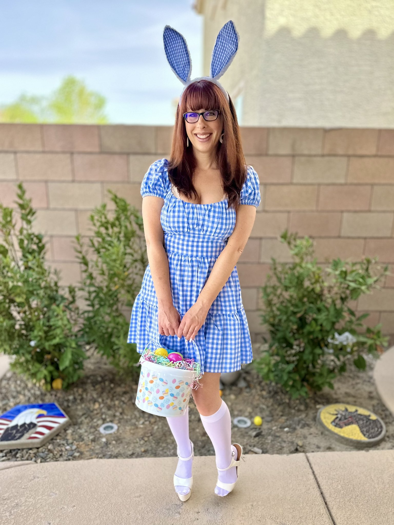 Happy Easter Everyone! 🌷🐰☀️ #SundayFunday #EasterBunny https://t.co/jfhOcmmWr8