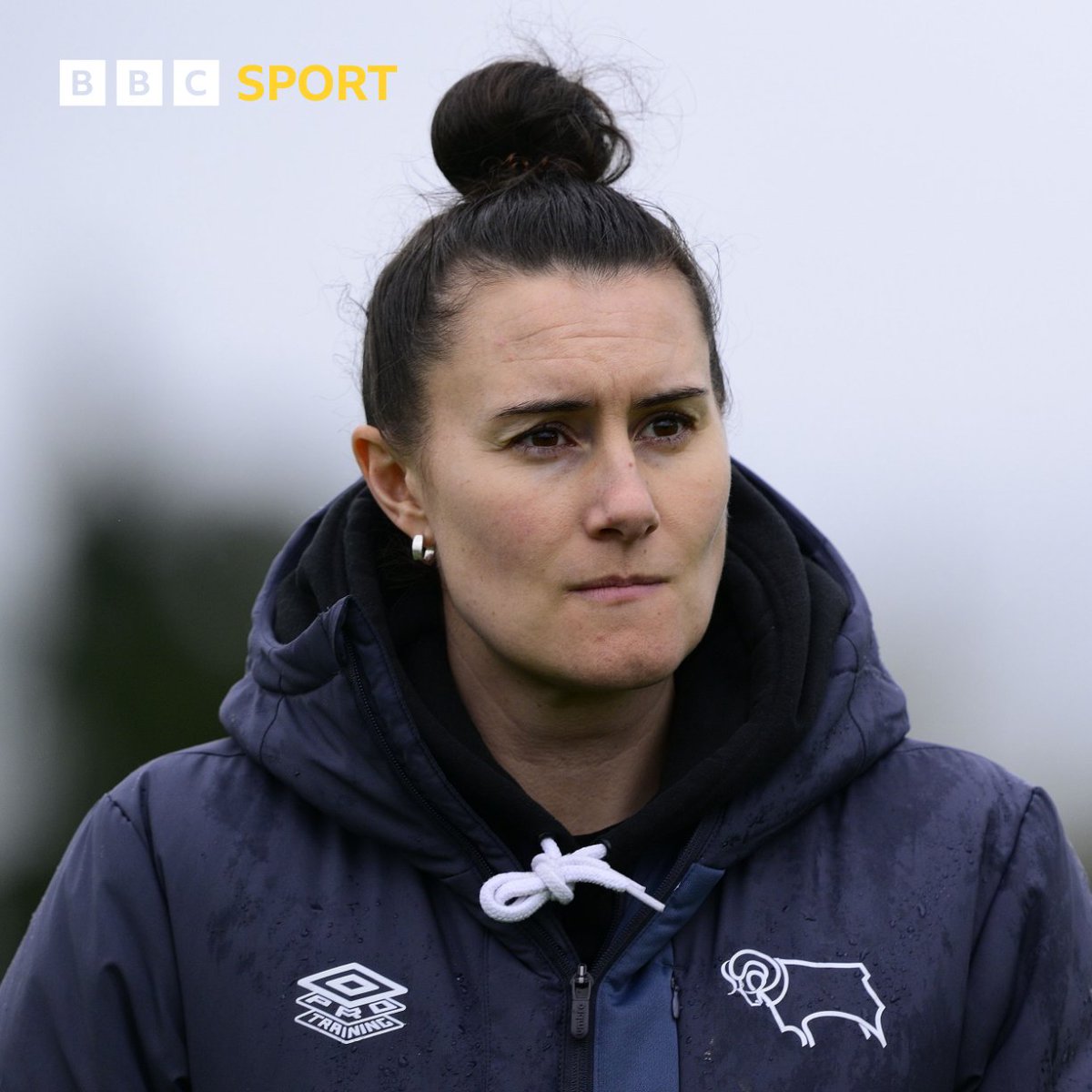 BBCDerbySport's tweet photo. ⏱️ 𝗙𝗨𝗟𝗟-𝗧𝗜𝗠𝗘 ⏱️
Derby County Women have to settle for a point at Pride Park against local rivals Nottingham Forest Women.
Rebecca May put the Ewes ahead before Charlotte Greengrass equalised for Forest.
#DCFCW 🐏 1-1 #NFFCW 🌳 https://t.co/bT9wbUr3wk