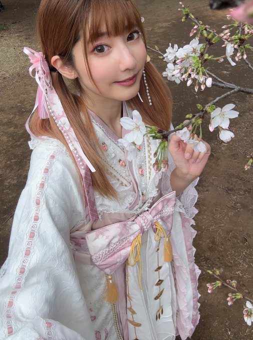Twitterのコスプレ画像16