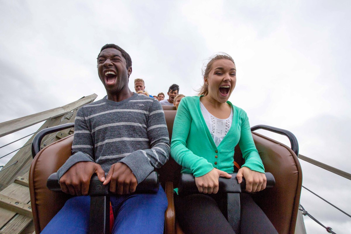 StPaulSaints's tweet photo. Now is the time to enter the @ValleyfairMN
ball contest for today's 2:07 p.m. game. Use the hashtag  #ValleyFairBall and guess how many fair balls will be hit in today's game. The winner will receive a Valleyfair VIP pack #valleyfairball https://t.co/upEKUYXcxR