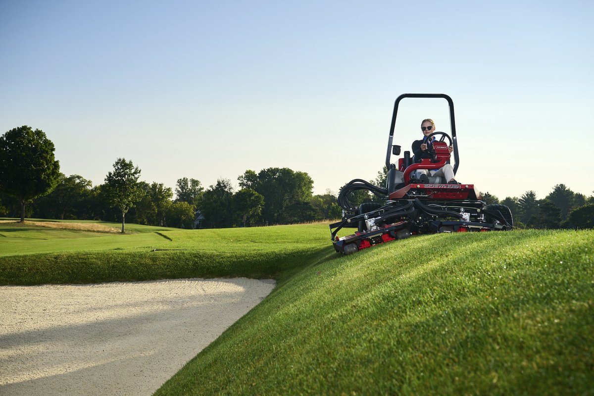 As we close out Women’s History Month, we are grateful to celebrate women in turf everywhere! #WomensHistoryMonth