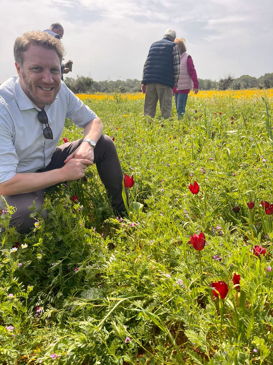 benplomacy's tweet photo. Some more photos from our tulip walk in #Kormakitis with @CentreKcc
Spurred on by @MerksElke and childhood hikes, I came back with a handful of litter as well as some good photos. Good habits I know @CySustTourism @LcoyCyprus & others are promoting in Cyprus! https://t.co/qsF4XKQb6p