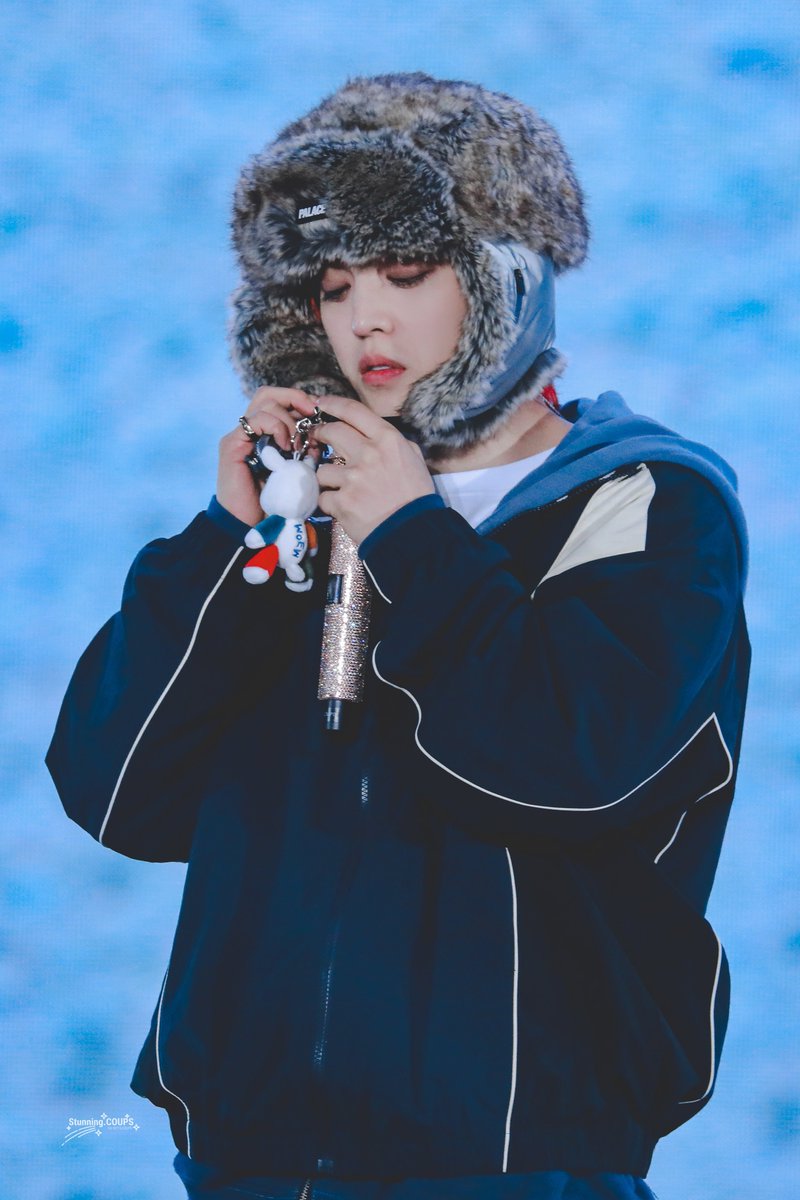 Stunning_COUPS's tweet photo. 240331 Follow to Incheon HQ

😗

#에스쿱스 #SCOUPS
#승철 #최승철
#세븐틴 #SEVENTEEN https://t.co/MB96VEtfAm