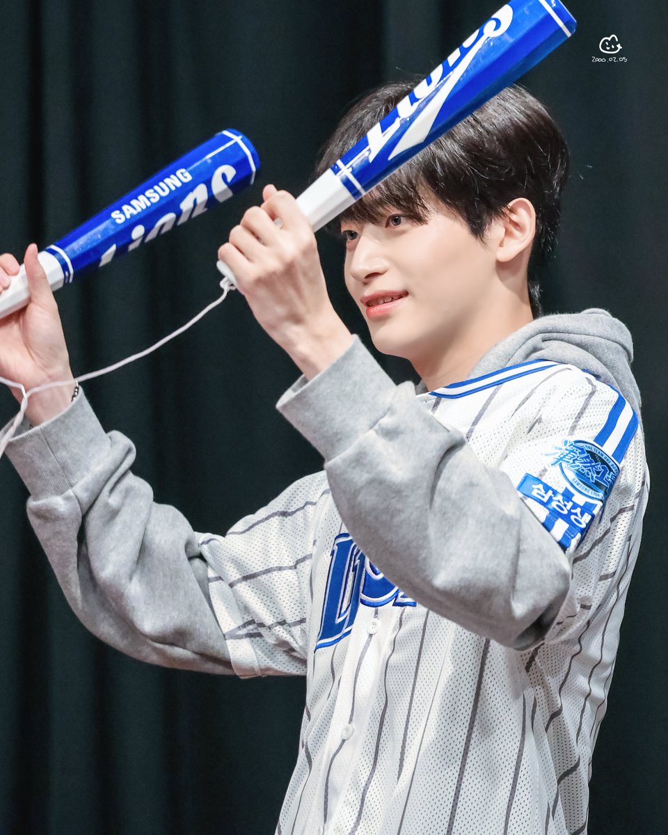 #AprilFoolsDay 

저번주는 삼성 라이온즈가 won을 못해서
wow를 준비했습니다 ദ്ദി( ◠‿◠ )

#크래비티 #정모 #CRAVITY #JUNGMO