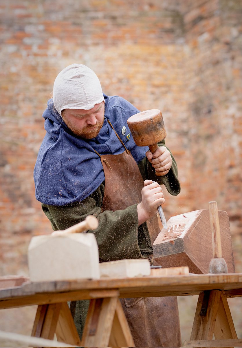 The reenactment season is fast approaching! I'm really looking forward to taking my medieval masonry gear to the amazing St John's Church in Chester on Saturday April 13th and talking to the public about the construction methods of the Chapter House!
