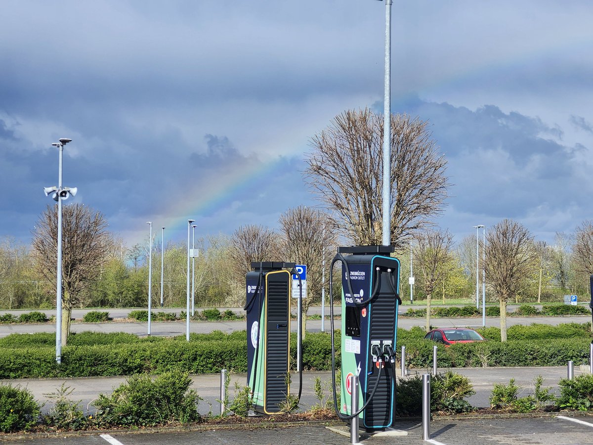 PeiserA's tweet image. Pfalzwerke am Ende des Regenbogens. Beste Grüße an @AndreasMemmer