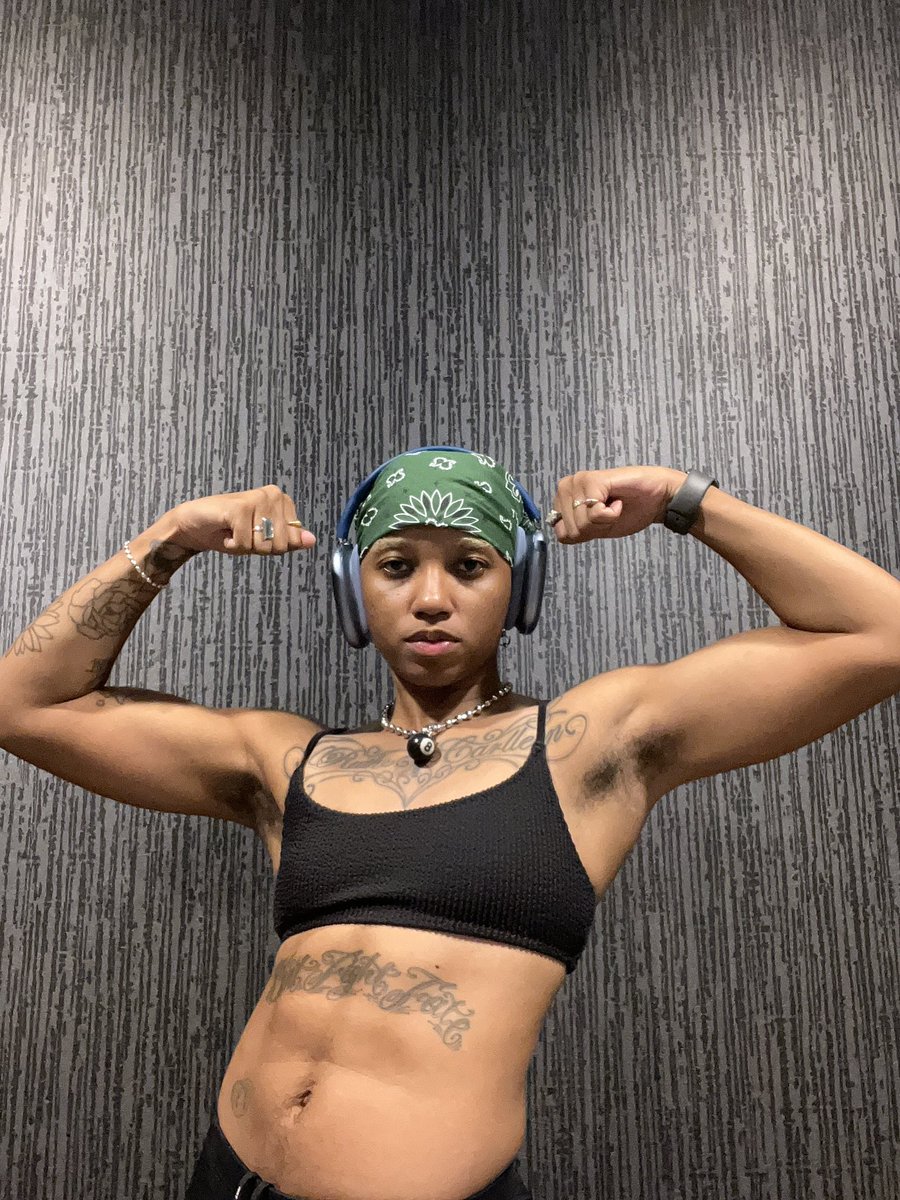 bigcuntryboi's tweet photo. happy trans visibility day 🏳️‍⚧️🤎 https://t.co/ZSvWTCwk5Z