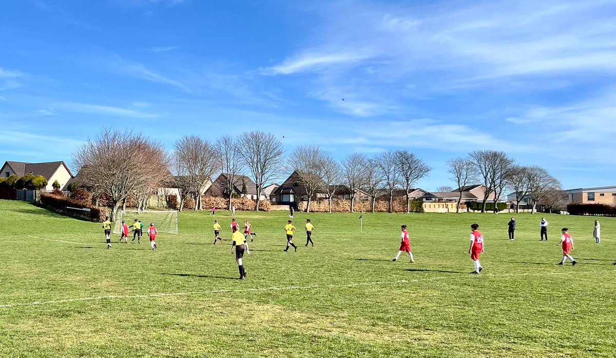 dduncan9's tweet photo. Well done to all the boys today and all the very best to Kintore United Yellows for their upcoming fixtures.
Fantastic football played from both sides this Easter morning out at Kintore.
Thank you very much for Kintore United Yellow for hosting a brilliant morning of football. https://t.co/Gyr3EWBX9q