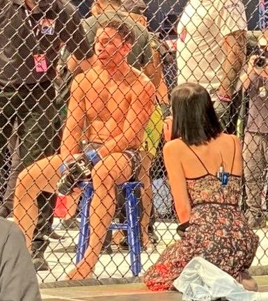 anuragtiwari703's tweet image. If she&apos;s not like this, I don&apos;t want her!