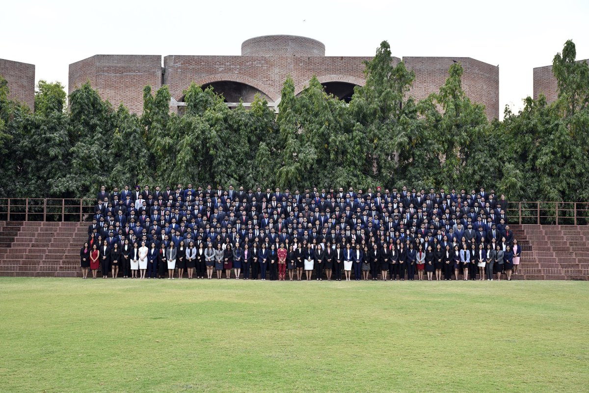 IIMAhmedabad's tweet photo. The Post Graduate Programme in Management (PGP) Class of 2024 has officially graduated from #IIMA! Wishing them the best as they embark on their future endeavours.
#IIMAhmedabad #IIMA59thConvocation #IIMAConvocation #ClassOf2024 #Graduation
#IIMAStudents #IIMAPGP https://t.co/kVnUrgY2M1