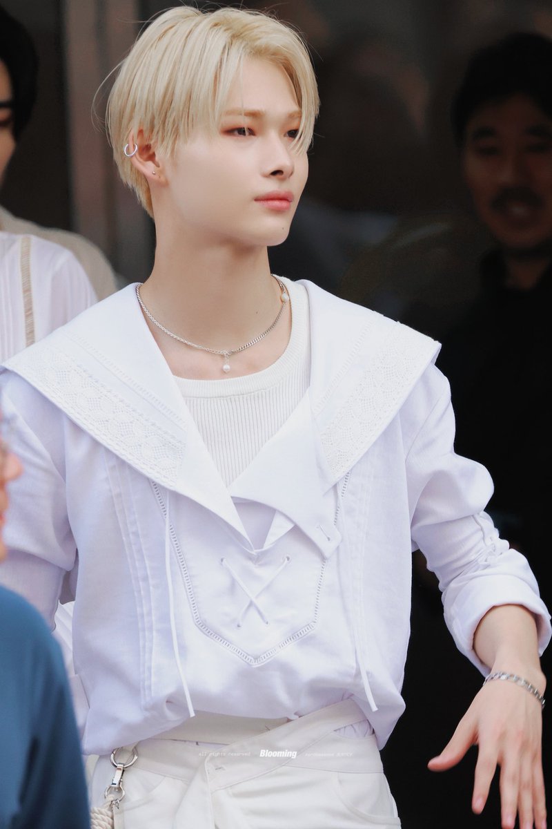 Blooming tweet media