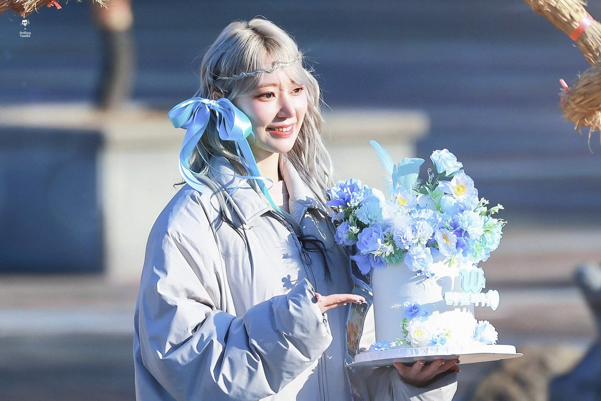 meltingvanilla_'s tweet photo. 240308 さくちゃん🌸

#AprilFoolsDay 
#宮脇咲良 #사쿠라 #SAKURA 
#LE_SSERAFIM #르세라핌 @le_sserafim https://t.co/31Qms3UEAd