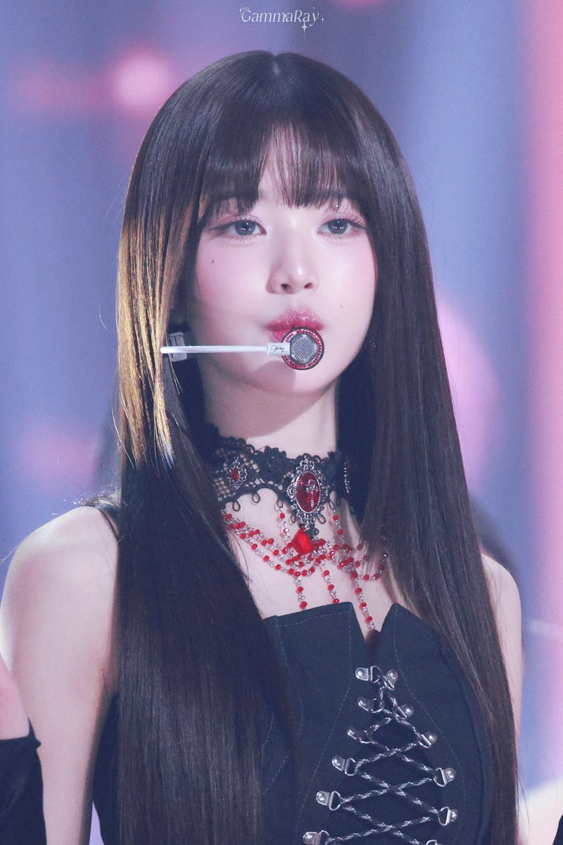 231231
🐈‍⬛🖤👠

#장원영 #원영 
#아이브 #IVE
#JANGWONYOUNG
#ウォニョン