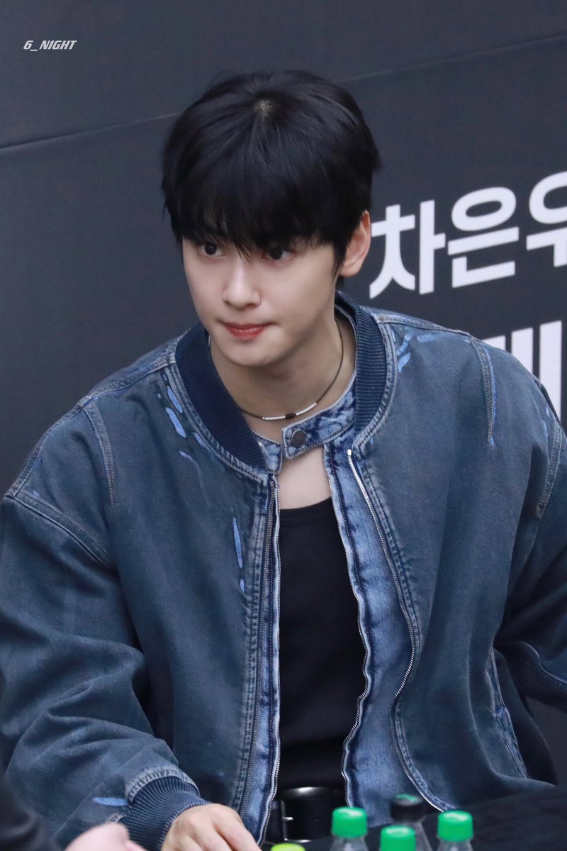 6_night's tweet photo. #AprilFoolsDay
#차은우 https://t.co/ydUF6vUVQm