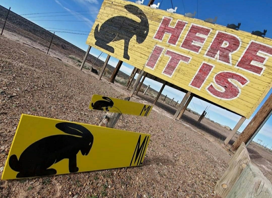 Happy Easter! Who recognizes this iconic landmark on Route 66? Arizona's Jack Rabbit Trading Post has been a must-see roadside attraction since 1949. #route66roadfest #JackRabbitTradingPost #happyeaster