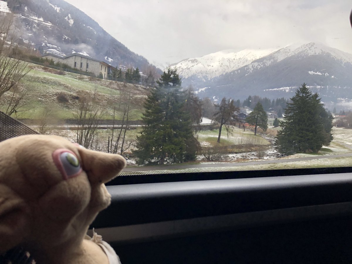 Ascending towards the hotel! Nearly at Passo del Tonale! @allsaintsccduk #ASCCSki24