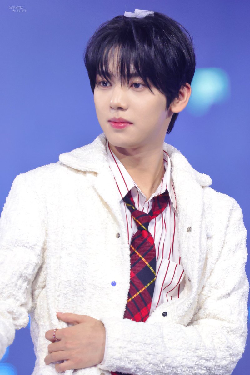 #AprilFoolsDay
🐹🐰

#성한빈 #SUNGHANBIN #ソンハンビン
#한유진 #HANYUJIN #ハンユジン
#ZEROBASEONE #ZB1 #제로베이스원