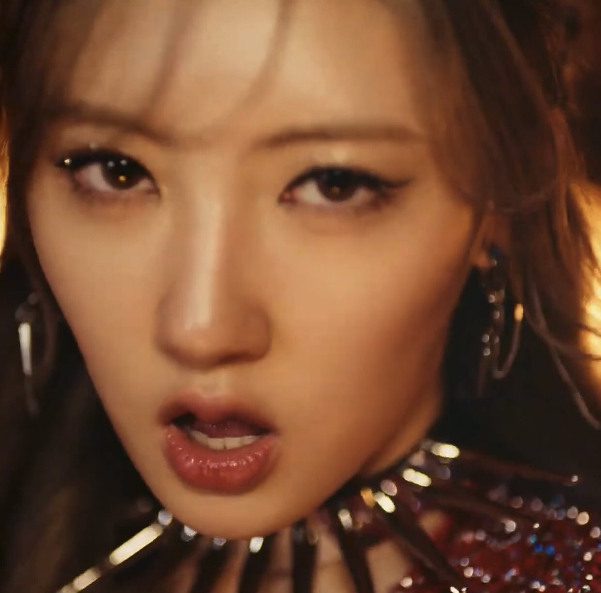 ramipicss's tweet image. IT'S ON FIRE HERE

#RAMI #라미 #BABYMONSTER