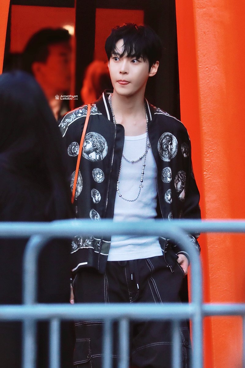 🔮 Happy April Fools' Day！

 #Doyoung 
 #NCT #NCT127 

#AprilFoolsDay