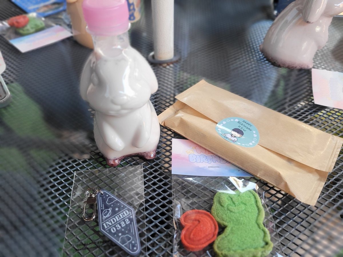 2024 셍카투어 후기-6
카페 플라네 <a href="/indeed_HSW/">ɪɴᴅᴇᴇᴅ,</a>
아기자기하게 꾸며진 카페
체리라떼도 쿠키도 맛있게 잘 먹었어요
셍카 열어주셔서 감사드려요❤️

#결국은_하성운 #하확행
#하성운 #HASUNGWOON