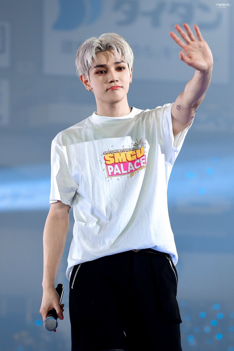 ph970406's tweet photo. #AprilFoolsDay

👻

#태용 
#TAEYONG 
#NCT127 https://t.co/Ni5G9Op7uc