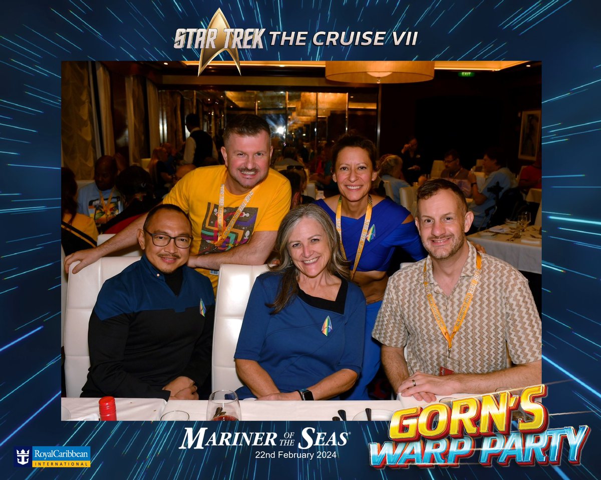 Star Trek: the Cruise VII official photographs - “thanks for taking our pictures while we’re having our tea” 💫🖖🏽🚢 #StarTrek #StarTrekCruise #StarTrekTheCruise