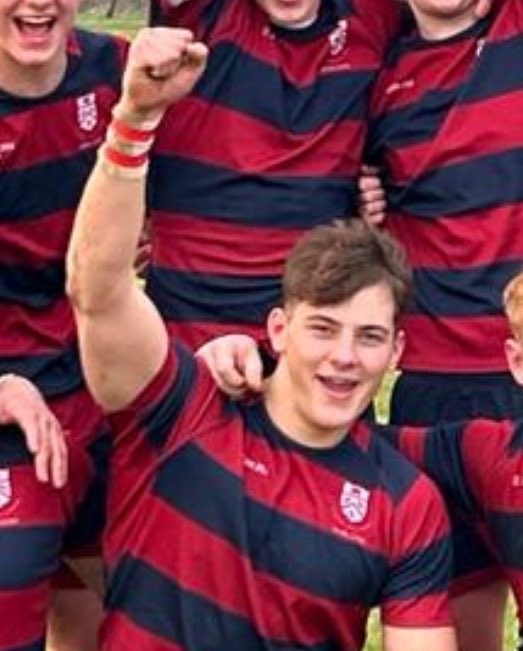 Great to see @DeanCloseSchool @DeanCloseDale Olly Allport enjoying a @EnglandRugby Men’s U18s win in the dying seconds against Wales @StowRFC @CotswoldSchool @NextGenXV #CLOSE