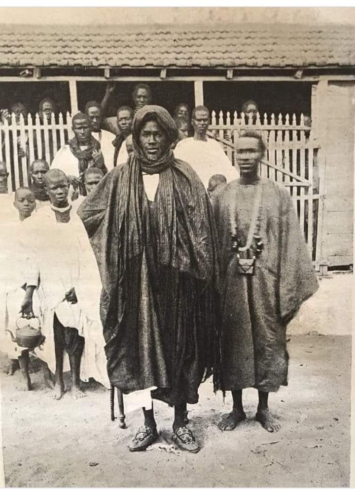 artyougueye's tweet photo. Yalla Nanou Borom ni def ay deugui baye fall https://t.co/yGiijckDnD
