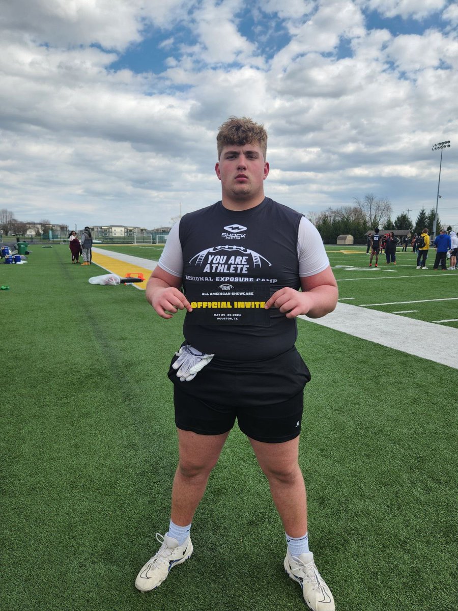 Eli Helmuth tweet media