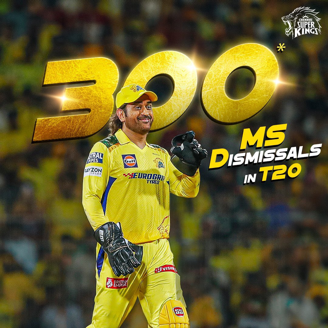 #MSDhoni becomes FIRST WK to complete 300 Dismissals in T20s !!! @msdhoni 🔥🫡 #CSK #CSKVDC