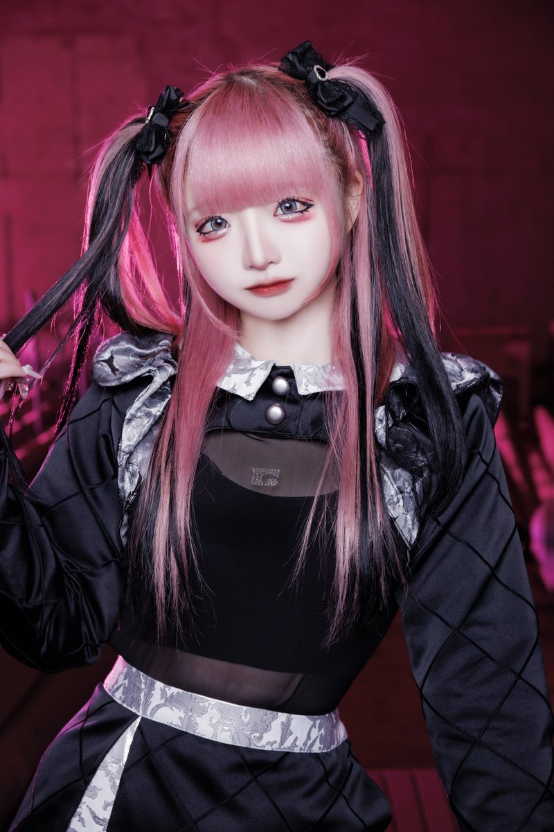 ◤◢◤◢◤◢◤◢◤◢◤◢ 個人アー写解禁‼︎‼︎ ◇ color : PINK