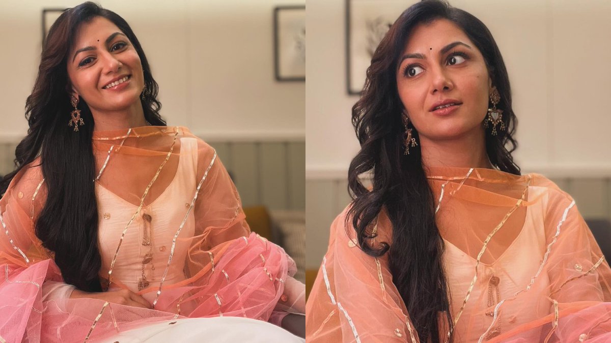 Sriti Jha Radiates Timeless Elegance In White Kurta With Pastel Dupatta - iwmbuzz.com/television/cel…

#entertainment #movies #television #celebrity