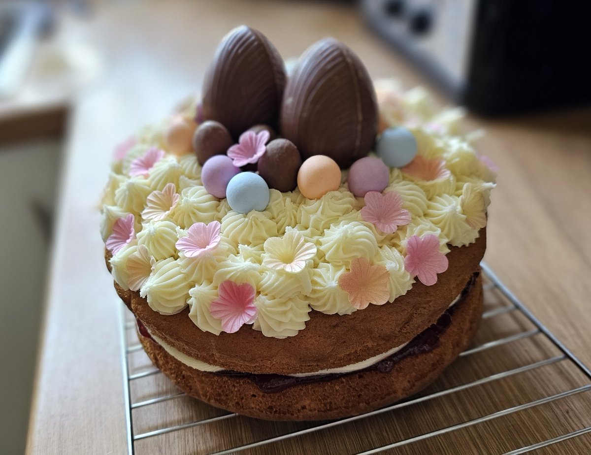 Emily Miller tweet media